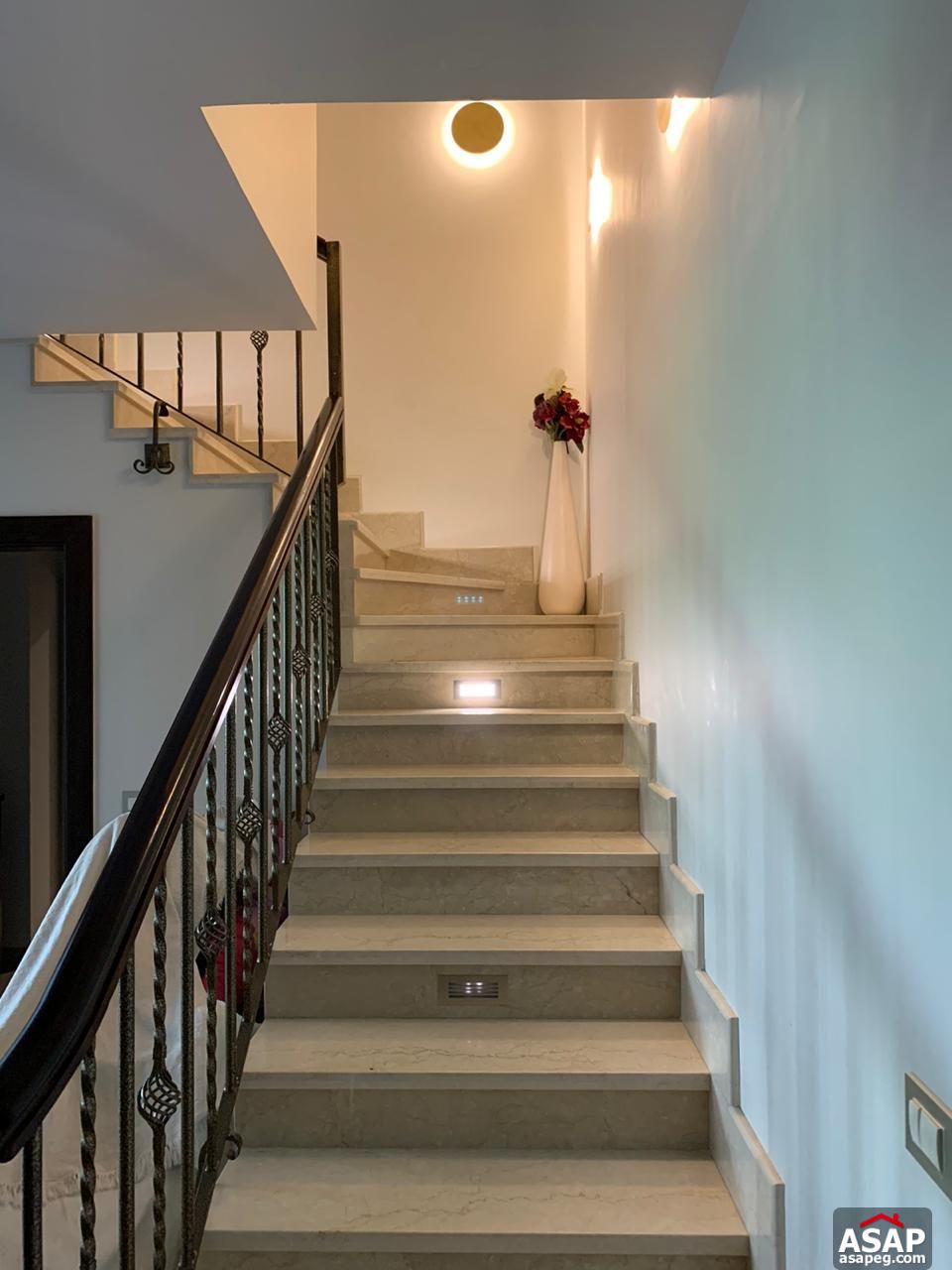 Duplex for Rent in New Cairo compounds - Eastown Sodic. Duplex for Rent in New Cairo compounds - Eastown Sodic.