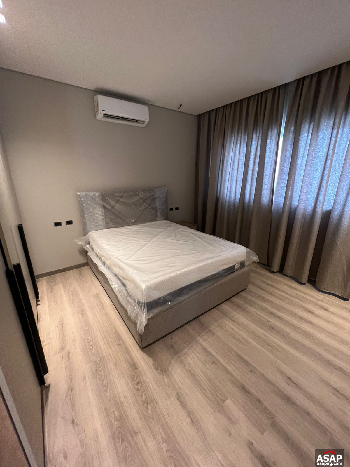 Rent Apartment in Lake View Residence