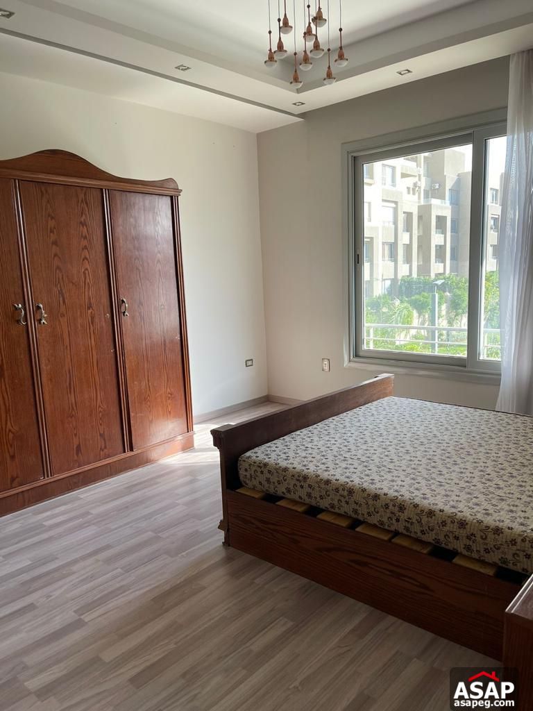 Duplex with Garden for Sale in Village Gate Duplex with Garden for Sale in Village Gate