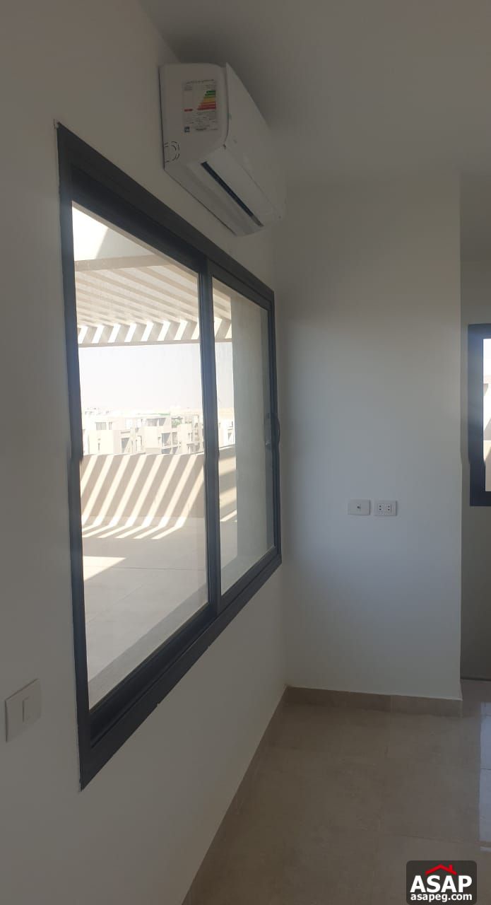 Penthouse for Rent in Fifth Square Penthouse for Rent in Fifth Square