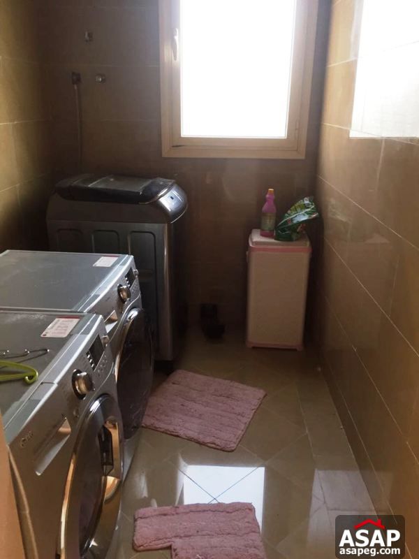 Stand Alone with Pool for Rent in the Villa Stand Alone with Pool for Rent in the Villa