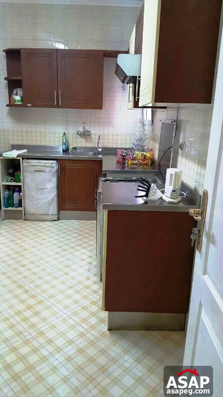 Apartment with Balcony for Rent in Beverly Hills Apartment with Balcony for Rent in Beverly Hills