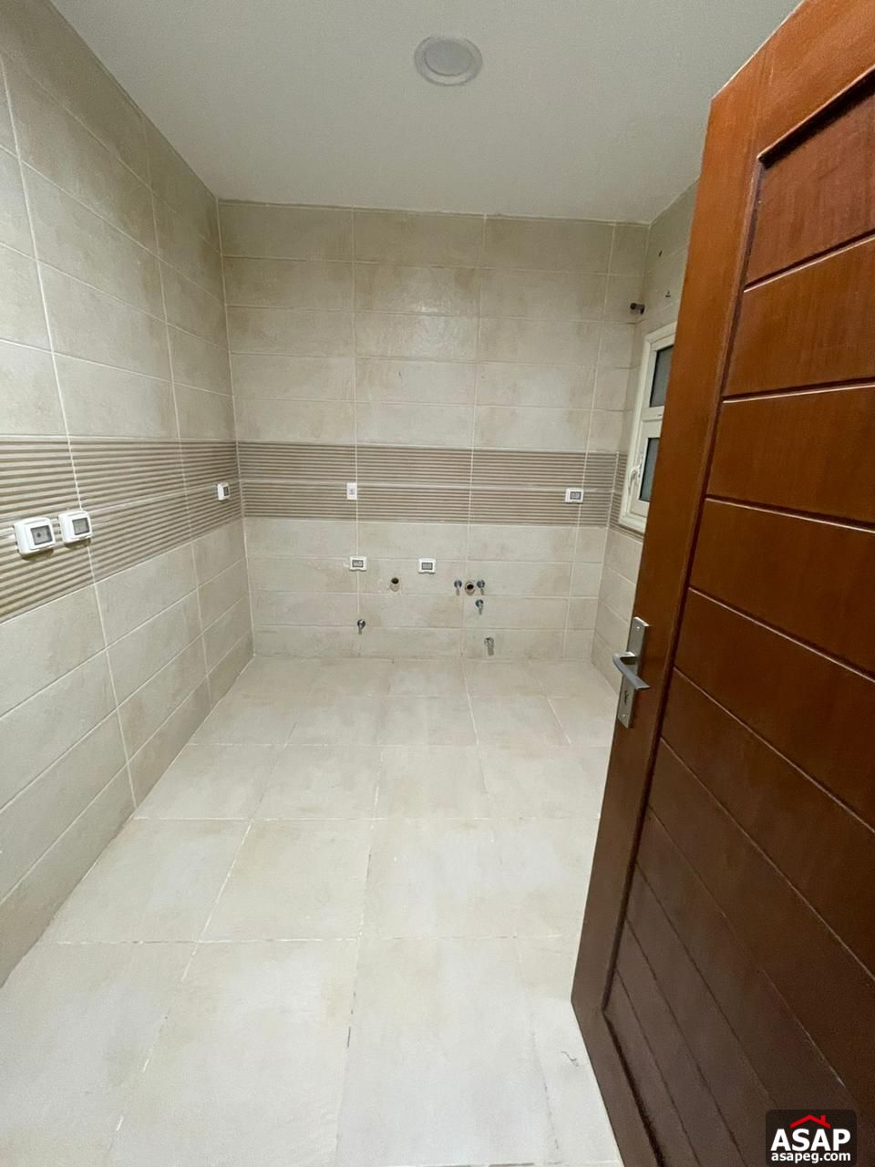 Finished Apartment for Sale in Les Rois Finished Apartment for Sale in Les Rois