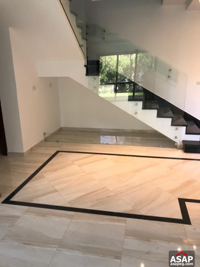 Duplex with Garden for Rent in Eastown Sodic