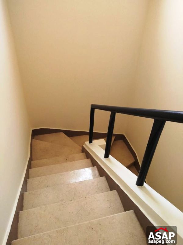 Villa with Pool for Rent in Deplomatic - New Cairo