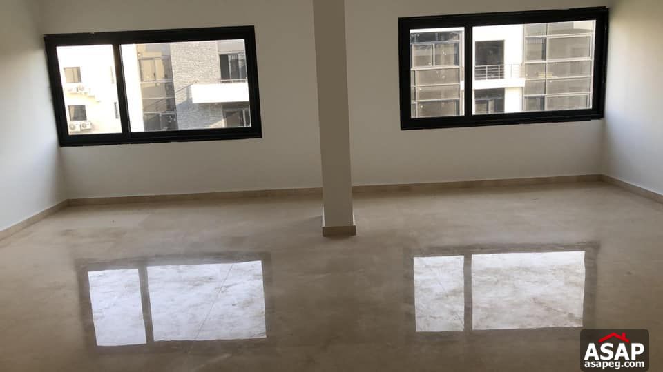 Apartment with Nice View in The WaterWay Compound