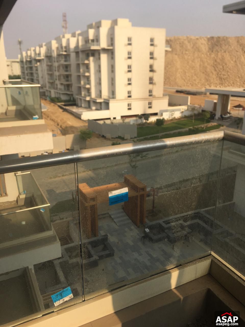 Flat for Sale in Mountain View I City Flat for Sale in Mountain View I City