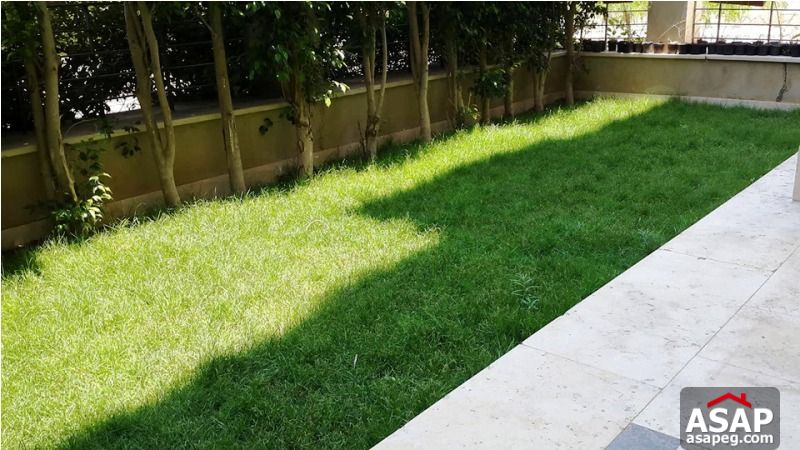 Studio with Garden for Rent in the Village Studio with Garden for Rent in the Village