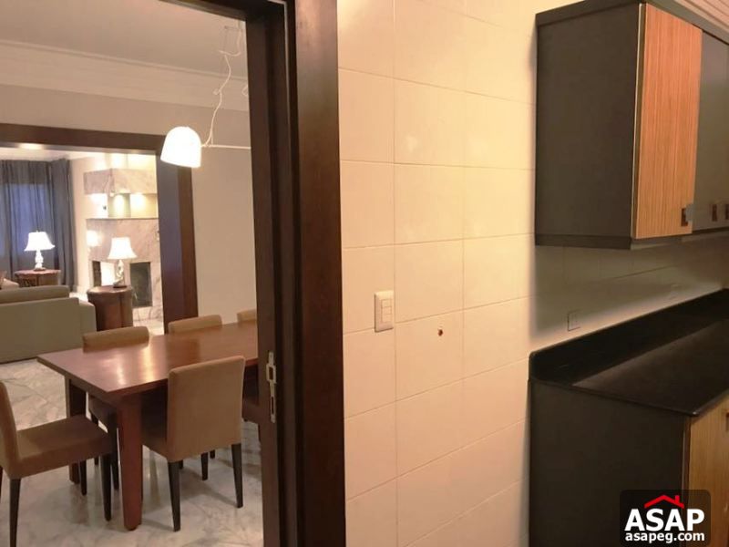 Apartment for Rent in West Golf Apartment for Rent in West Golf