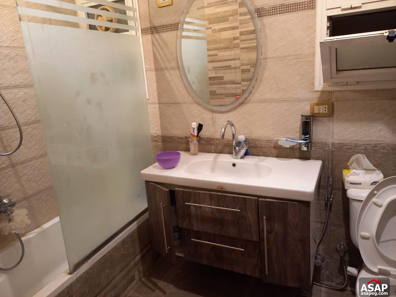 Apartment for Sale in Hyde Park Compound