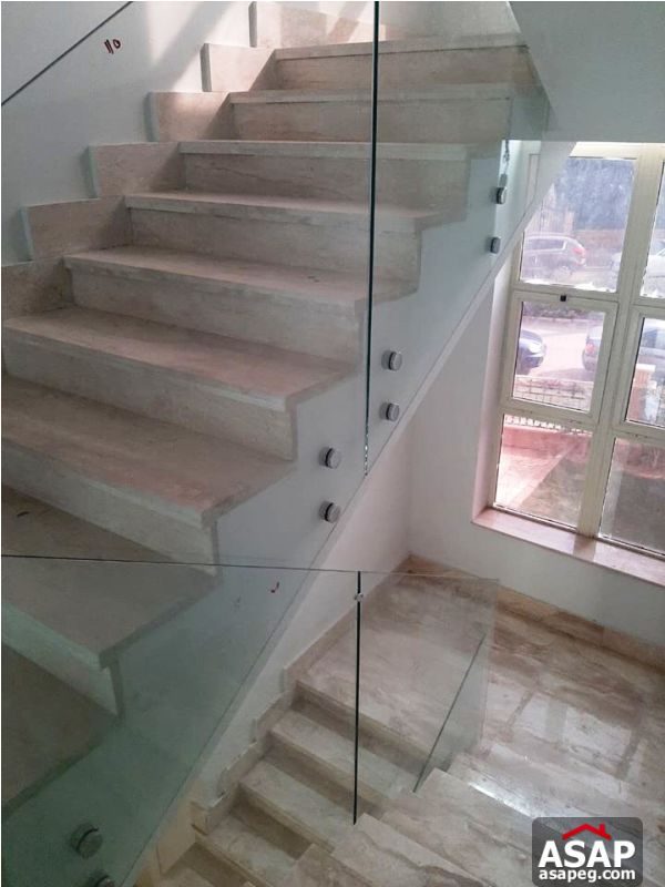 Twin House with Garden for Rent in Bellagio Twin House with Garden for Rent in Bellagio