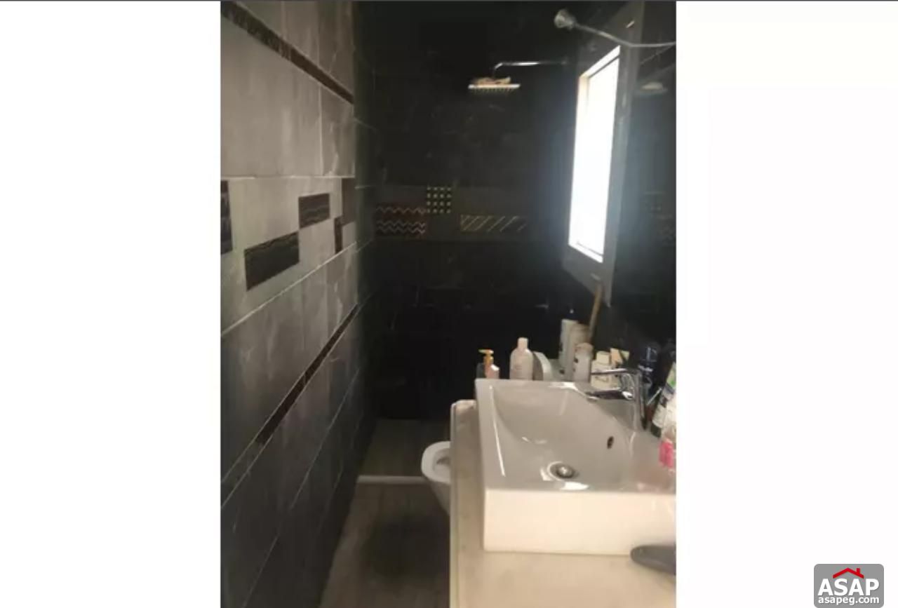 Stand Alone for Sale in VGK Stand Alone for Sale in VGK