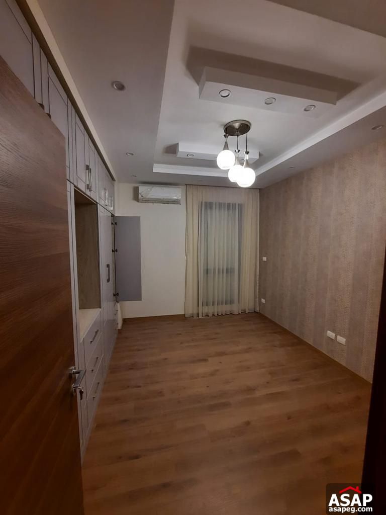 Duplex with Garden for Rent in Eastown Sodic