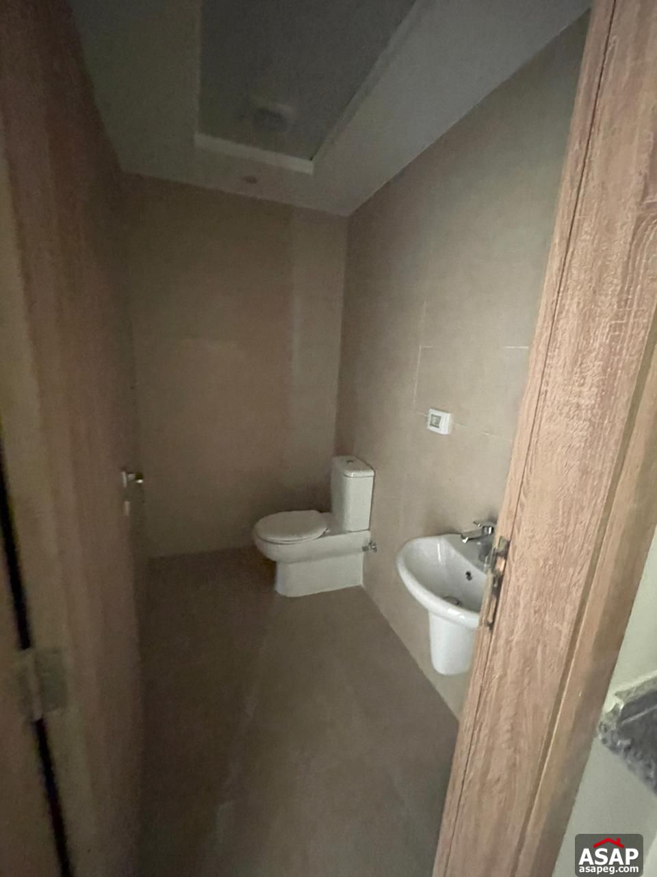 Finished Office for Rent in Trivium Finished Office for Rent in Trivium