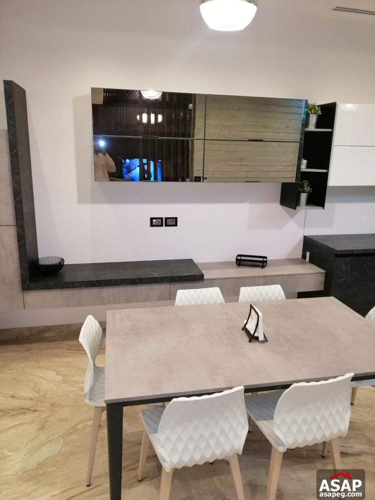 Apartment with Private Garden in the WaterWay for Rent