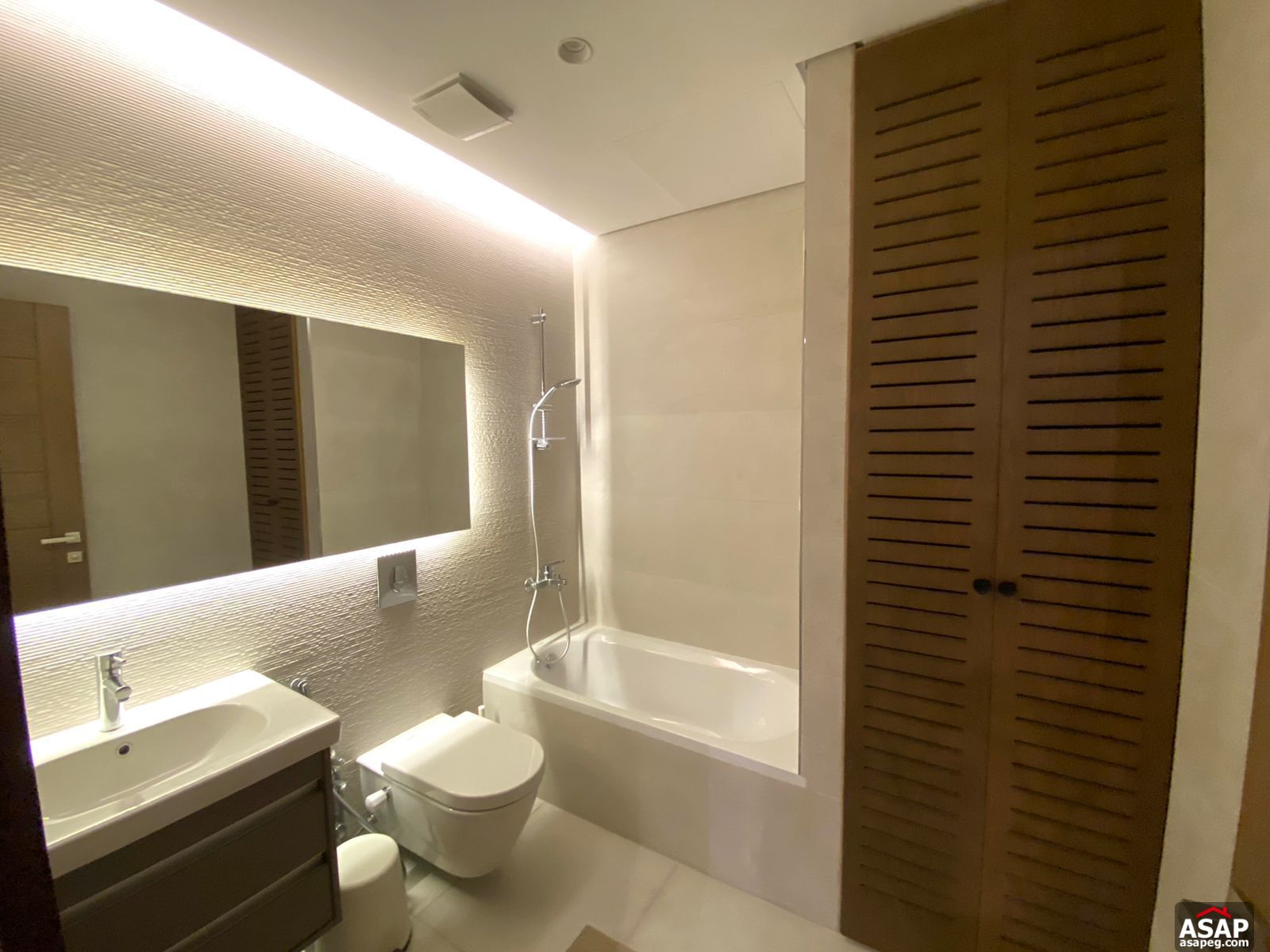 Furnished Apartment for Sale in Sky Condos , Sodic