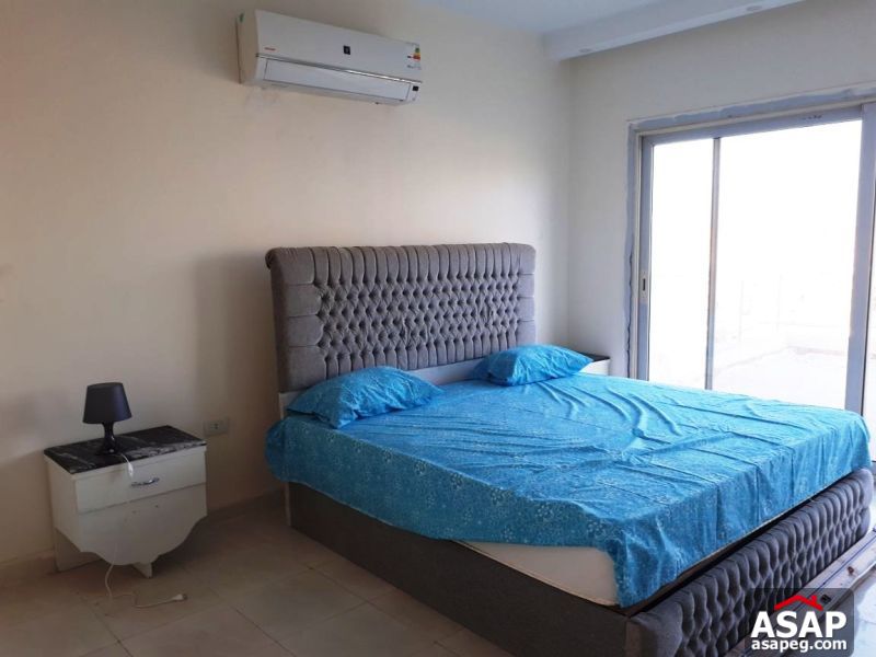 Villa for Rent in Sheikh Zayed Villa for Rent in Sheikh Zayed