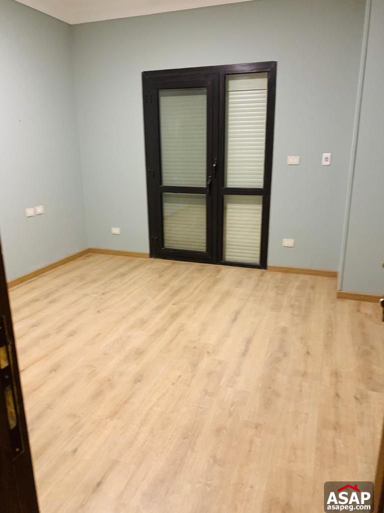 Ground Floor for Rent in Eastown