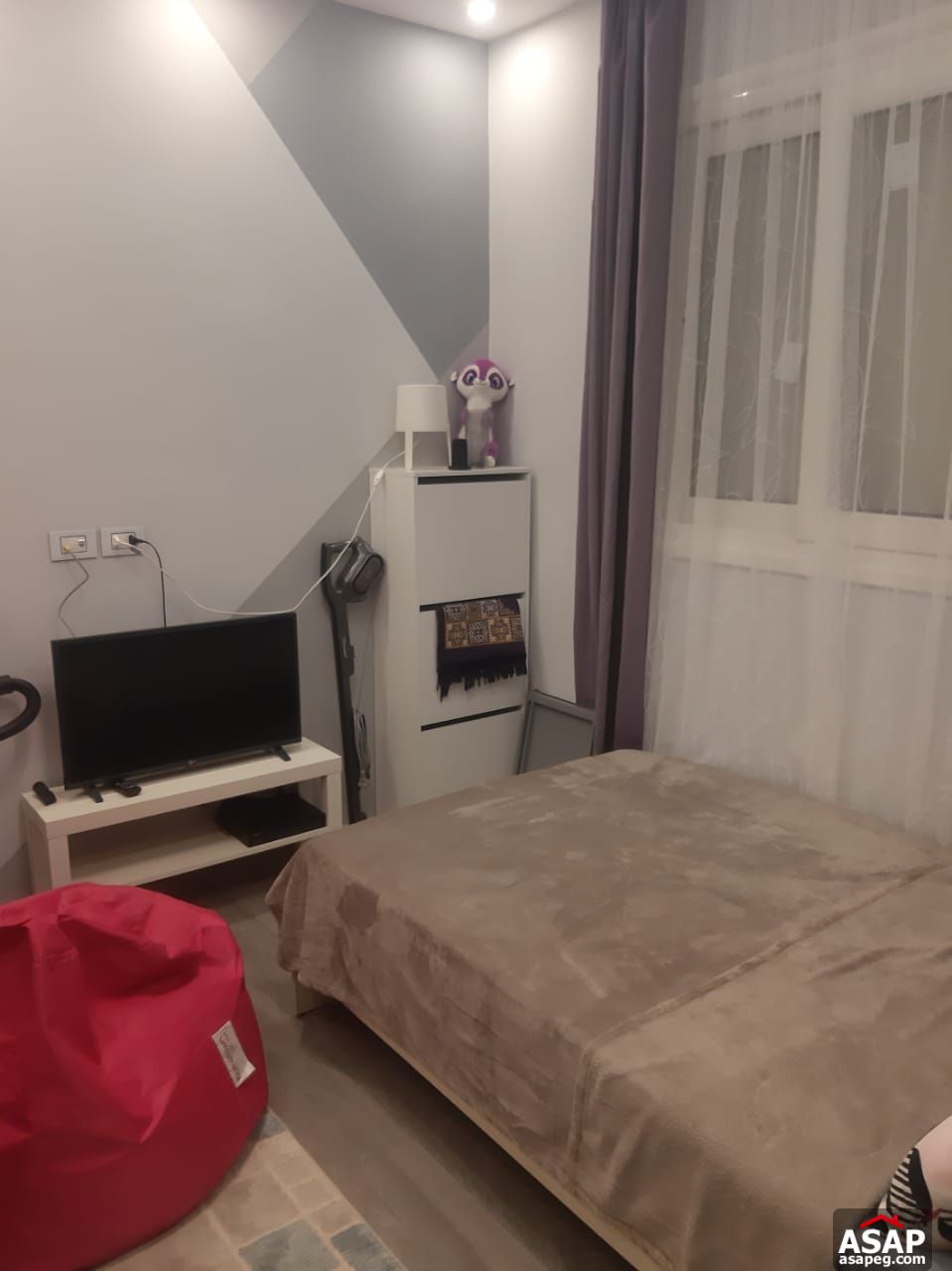 Apartment for Rent in Regent's Park Compound Apartment for Rent in Regent's Park Compound