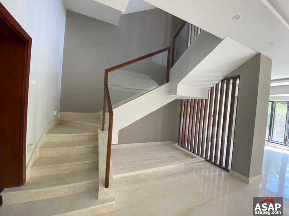 Duplex with Garden for Rent in Westown