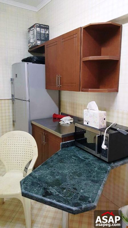 Apartment with Balcony for Rent in Beverly Hills Apartment with Balcony for Rent in Beverly Hills