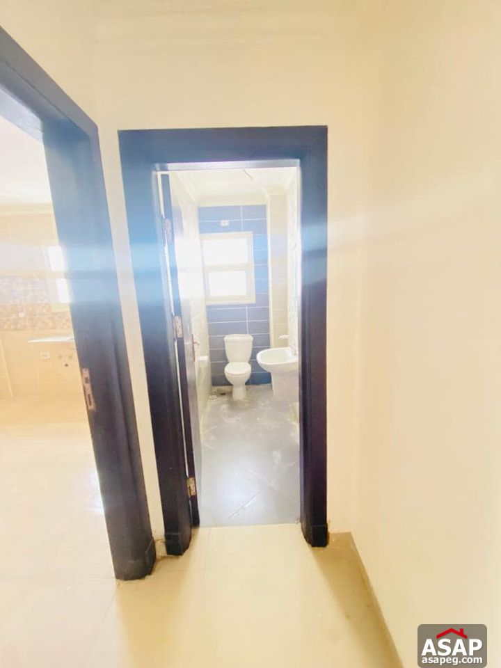 Apartment for Rent in Jayd Compound