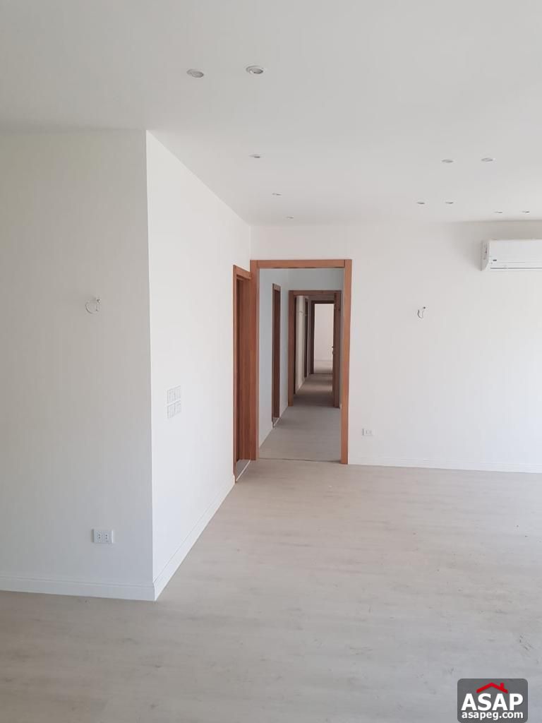 Apartment for Rent in Eastown Compound