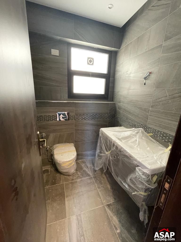 Triplex for Rent in Eastown Sodic Triplex for Rent in Eastown Sodic