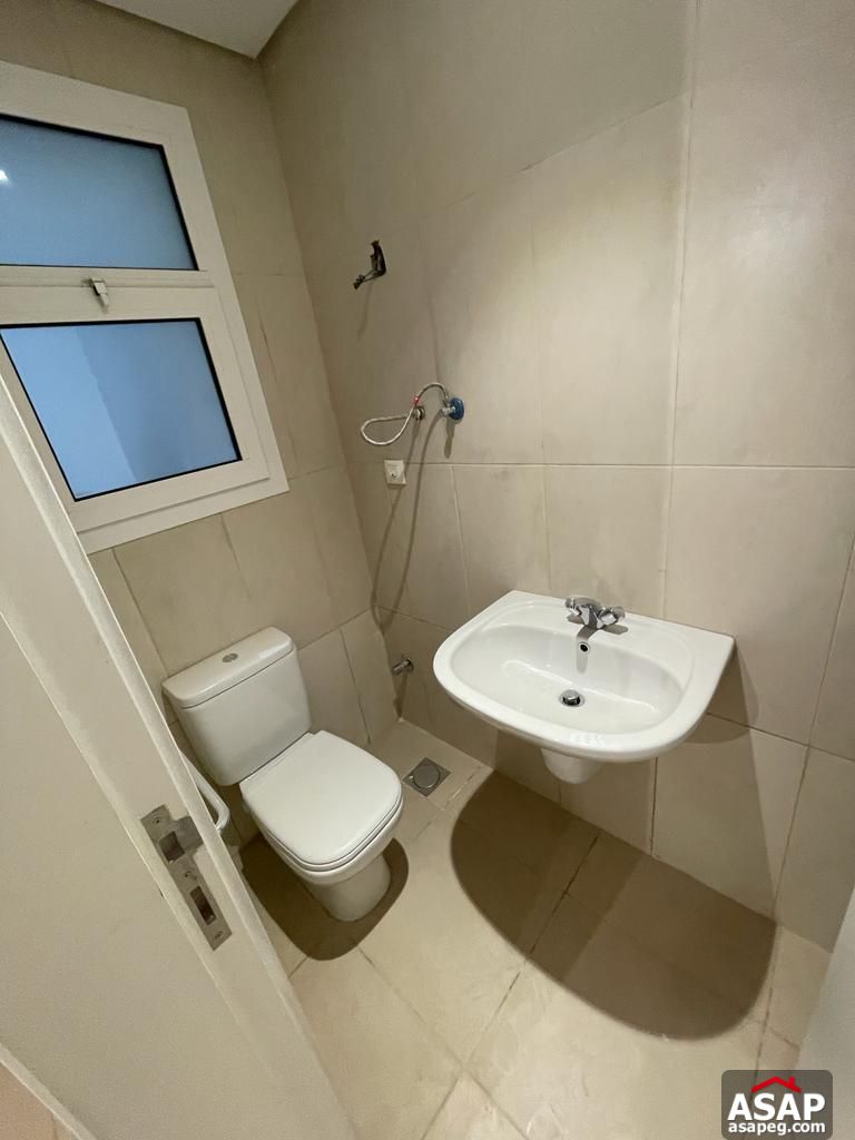 Apartment with Lake View for Rent in Mivida Compound