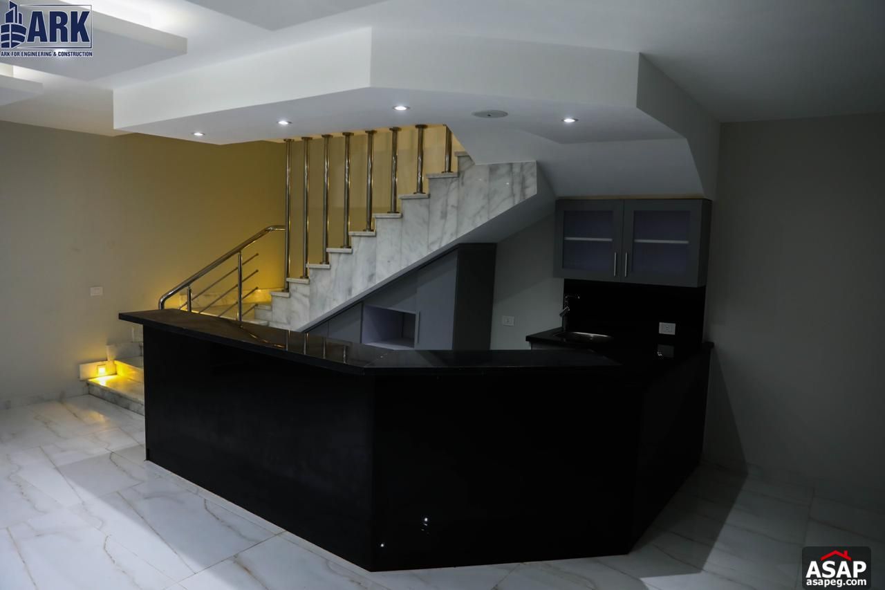 Villa for Rent in CFC Compound