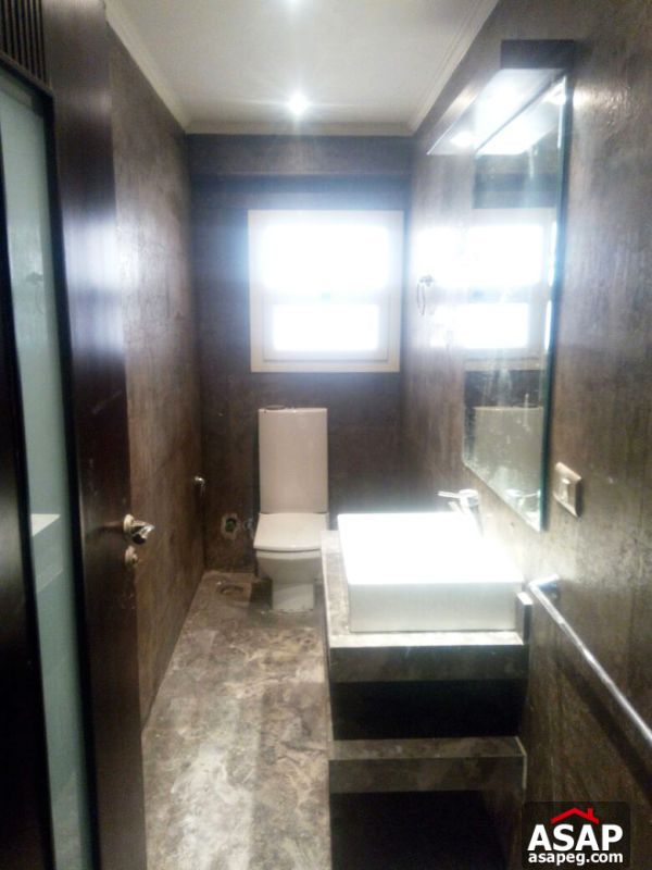 Penthouse with Pool for Rent in West Golf Penthouse with Pool for Rent in West Golf