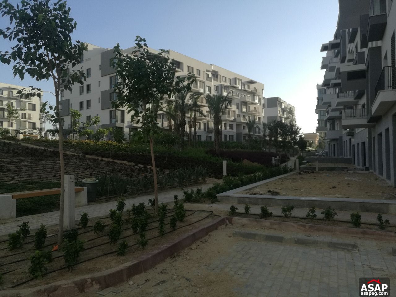 Apartment with Garden for Sale in Eastown Compound Apartment with Garden for Sale in Eastown Compound