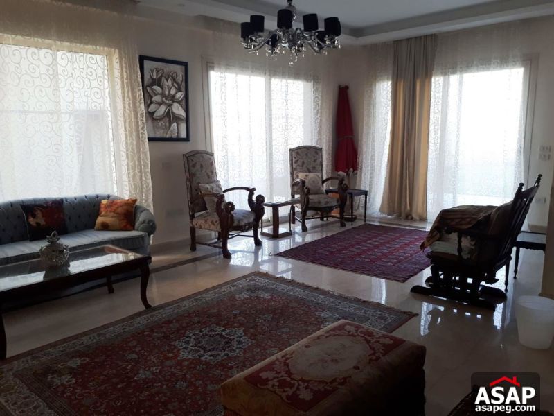Villa for Rent in Sheikh Zayed Villa for Rent in Sheikh Zayed