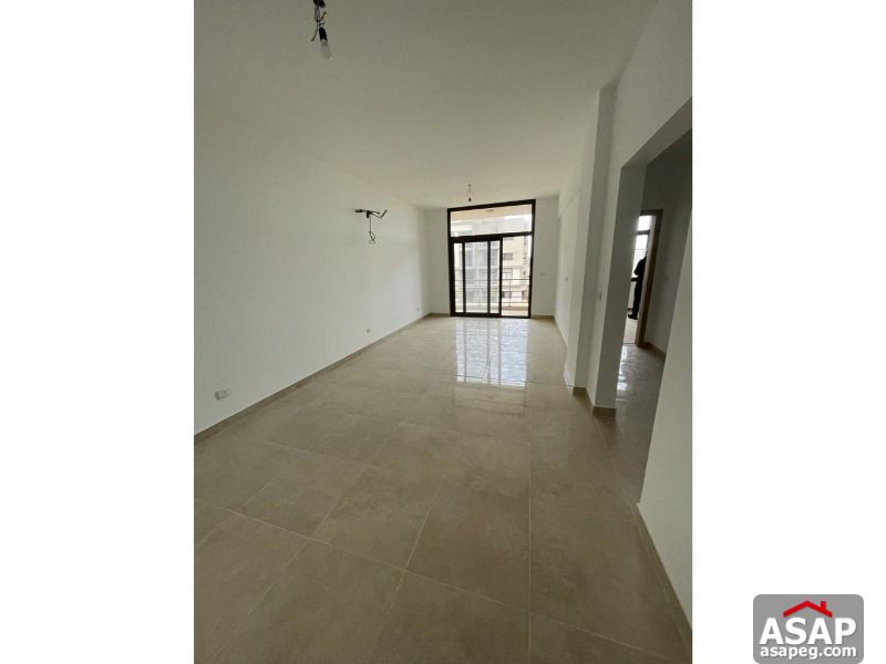 Ground Floor for Sale in Fifth Square Ground Floor for Sale in Fifth Square