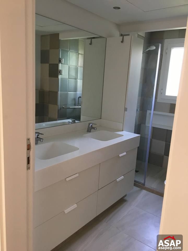 Villa for Rent in Mountain View Villa for Rent in Mountain View