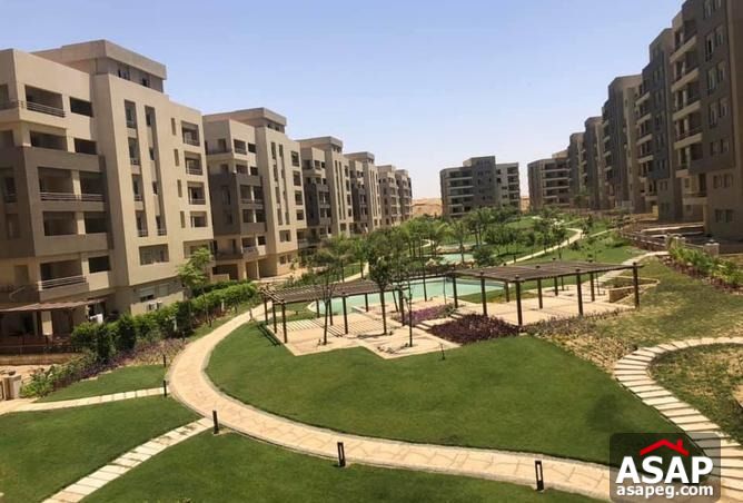 Town House for Sale in the Square Town House for Sale in the Square