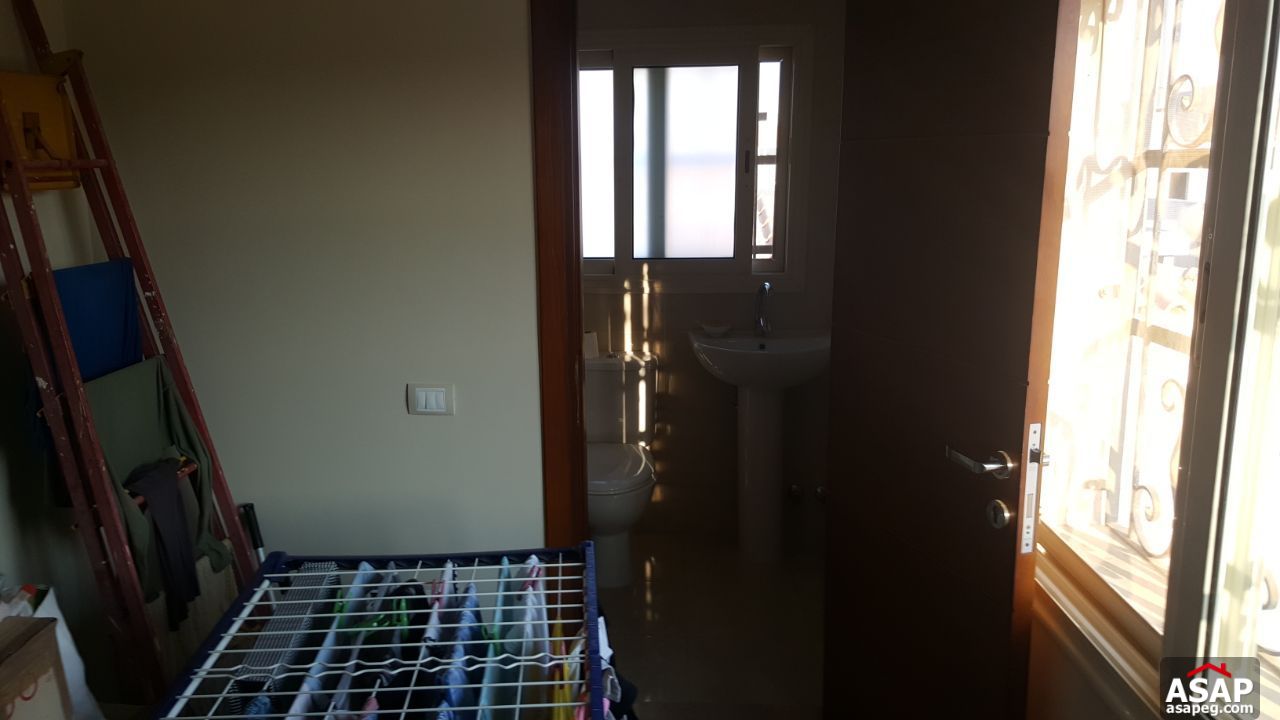 Villa for Rent in Meadows Park Villa for Rent in Meadows Park