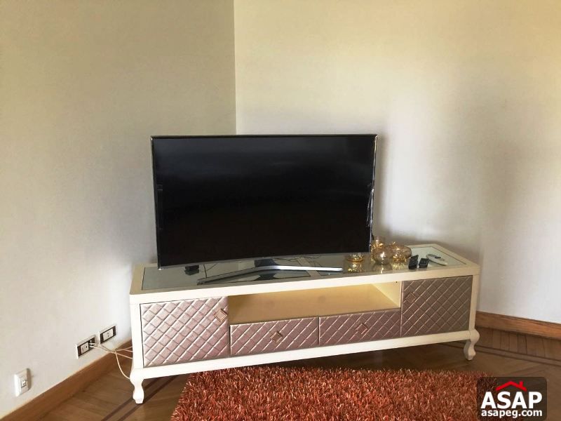 Stand Alone with Pool for Rent in Mirage Stand Alone with Pool for Rent in Mirage