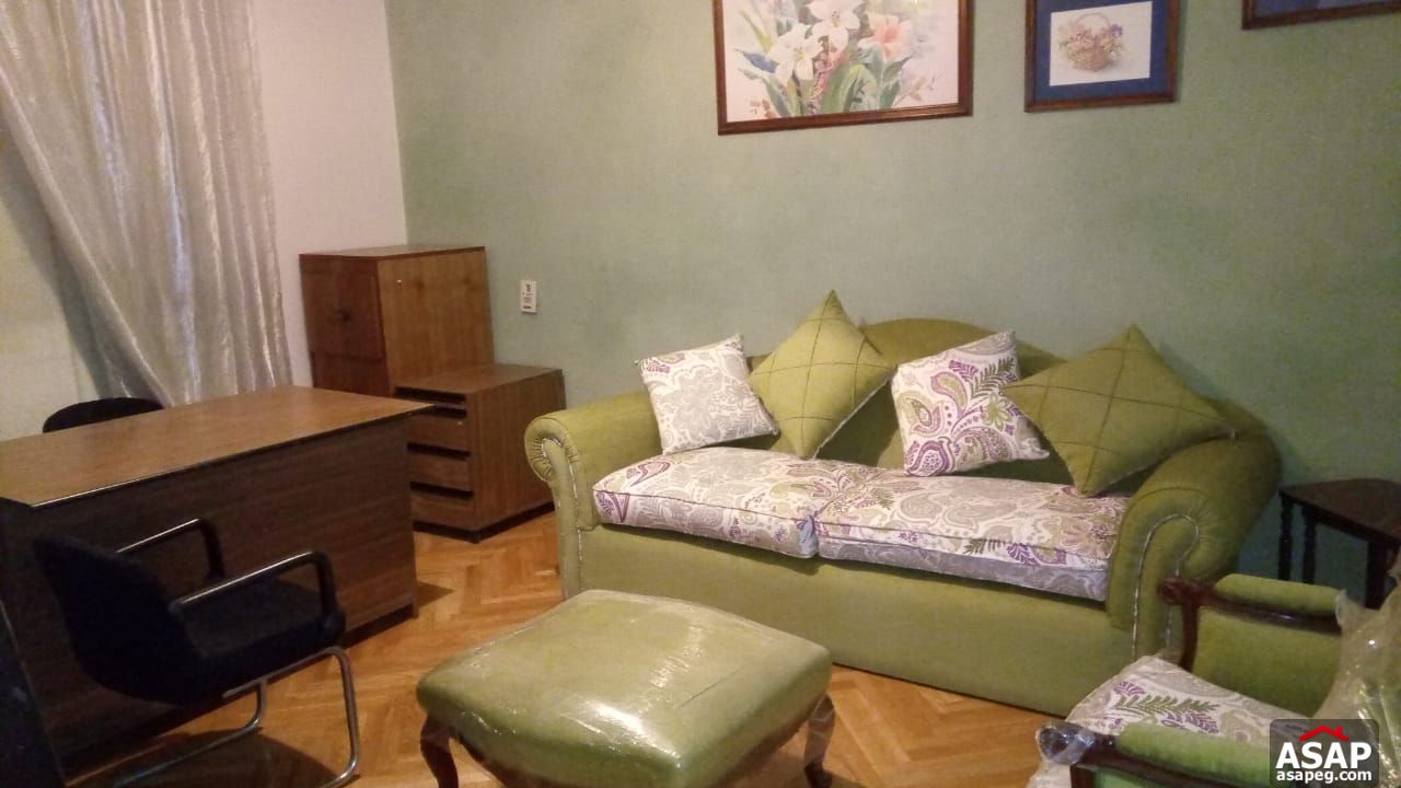 Villa with Swimming Pool for Rent in El Yasmeen Compound