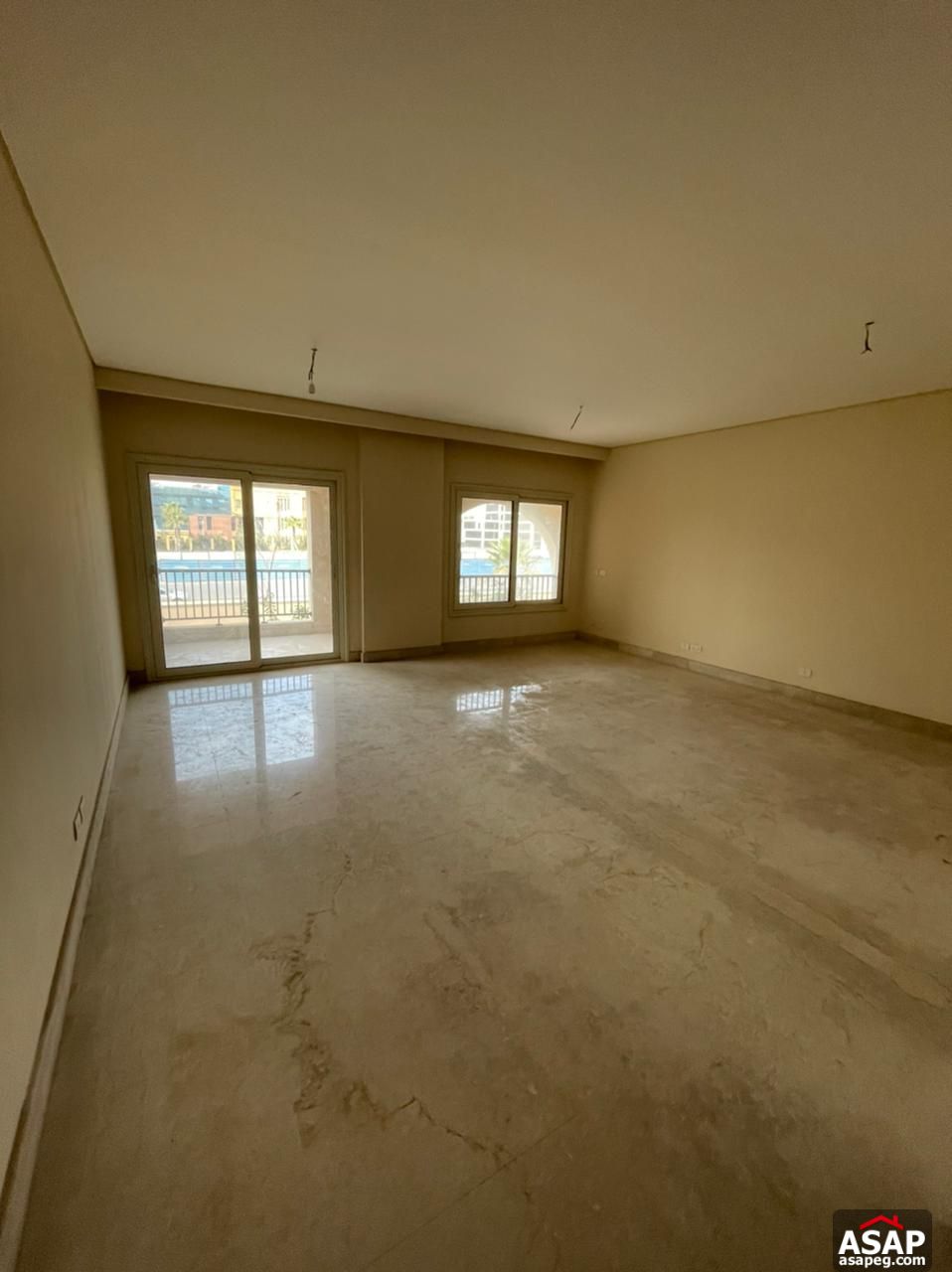 Apartment for Sale in 90 Avenue Apartment for Sale in 90 Avenue