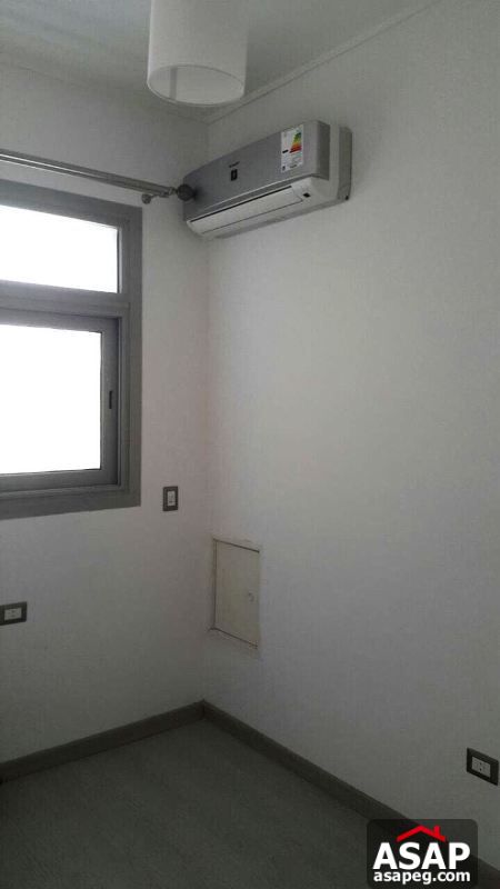 Studio with Private Garden in Village Gate for Rent Studio with Private Garden in Village Gate for Rent