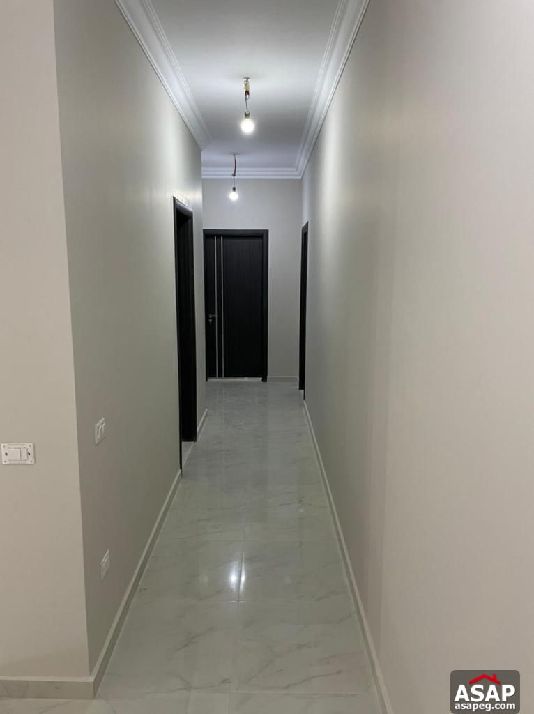 Duplex with Garden for Sale in Village Avenue Duplex with Garden for Sale in Village Avenue