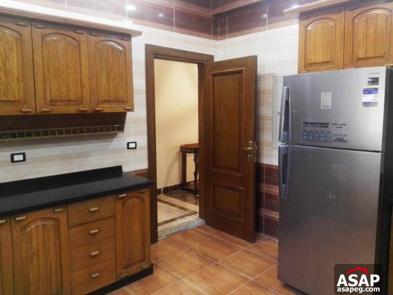 Apartment for Rent in West Golf Apartment for Rent in West Golf