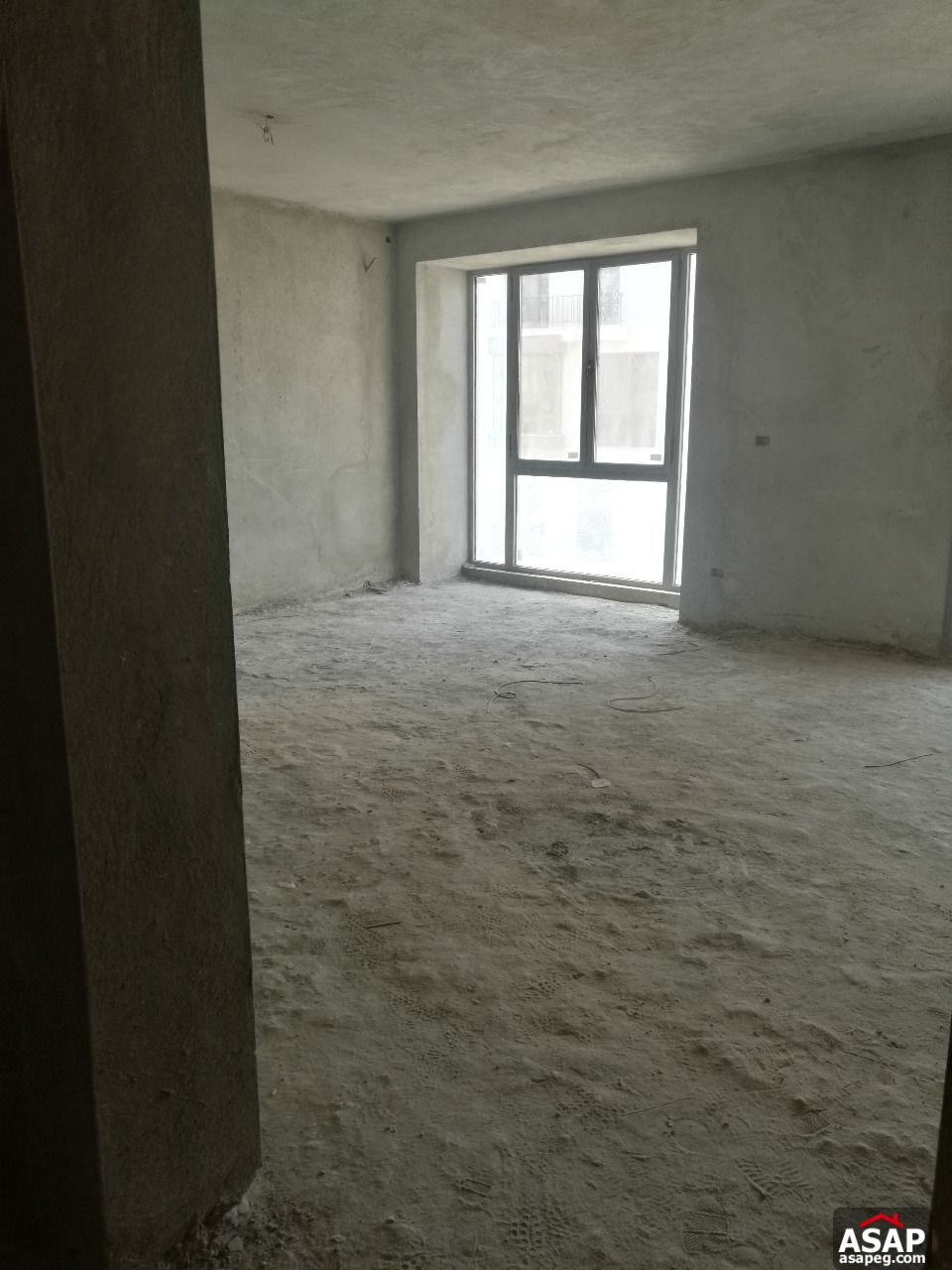 Semi Finished Apartment for Sale in Eastown