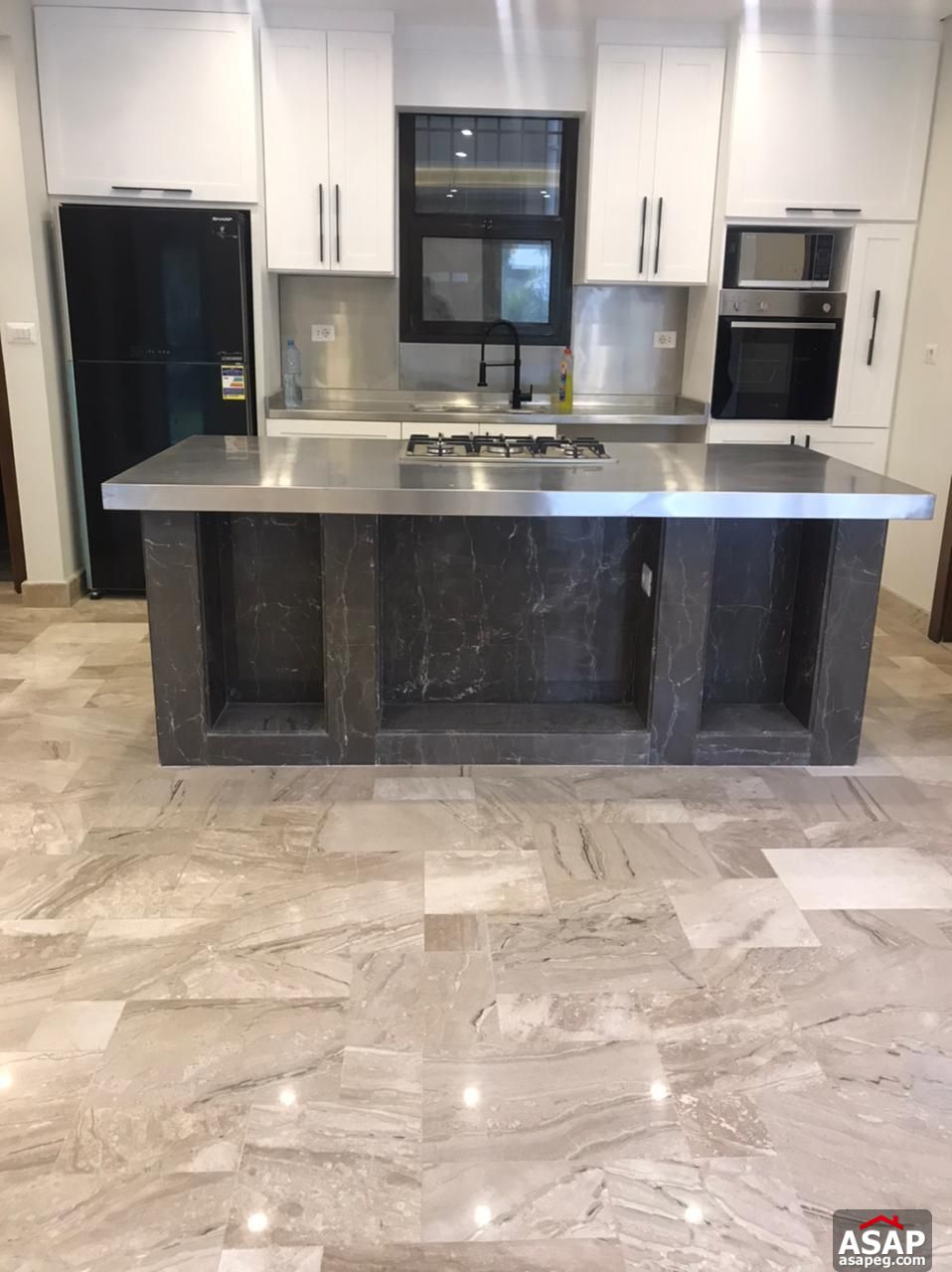 Duplex for Rent in Eastown Duplex for Rent in Eastown