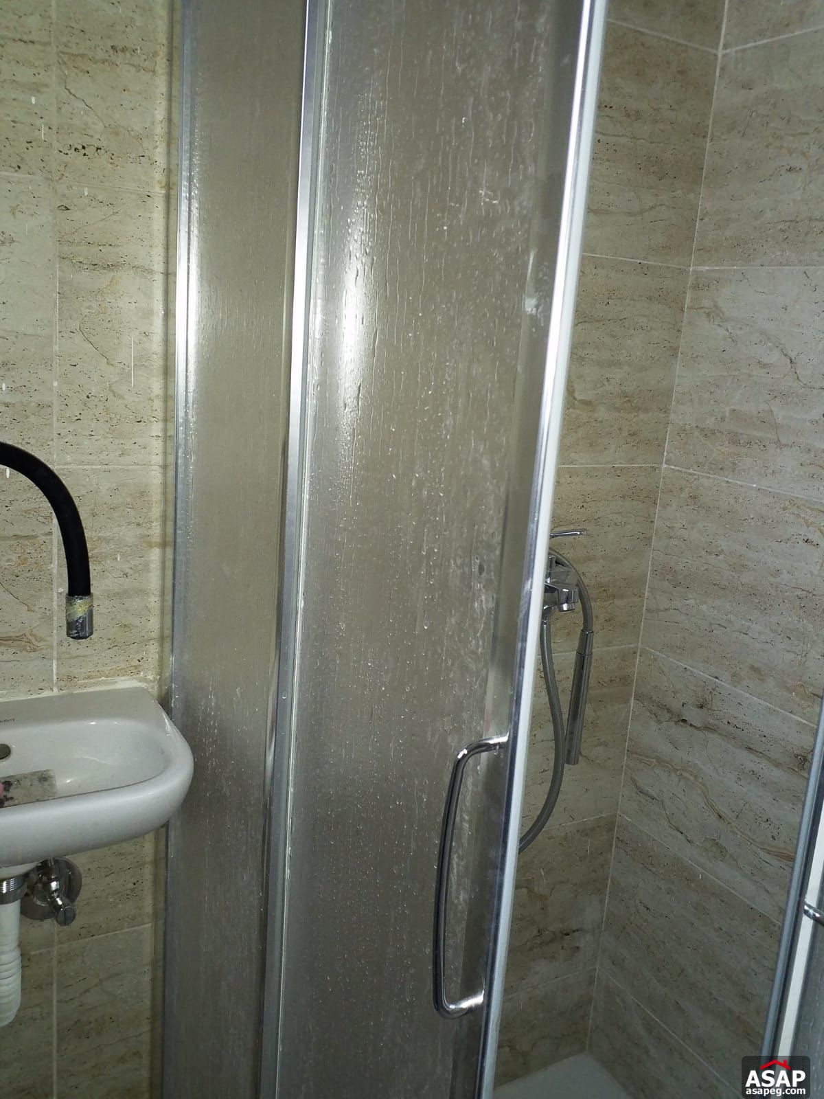 Apartment for Sale in Village Gate Compound