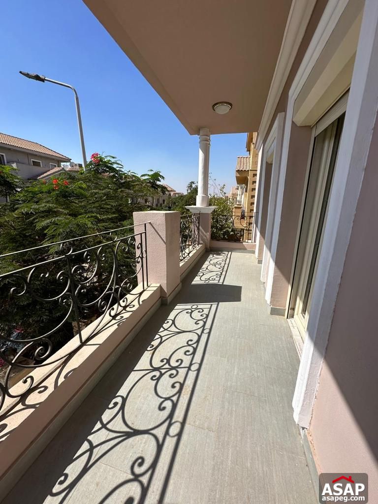 Villa for Rent in Royal Maxim Compound Villa for Rent in Royal Maxim Compound