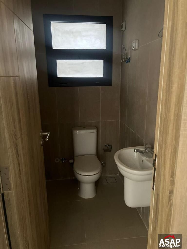 Ground Floor for Sale in Fifth Square Compound Ground Floor for Sale in Fifth Square Compound