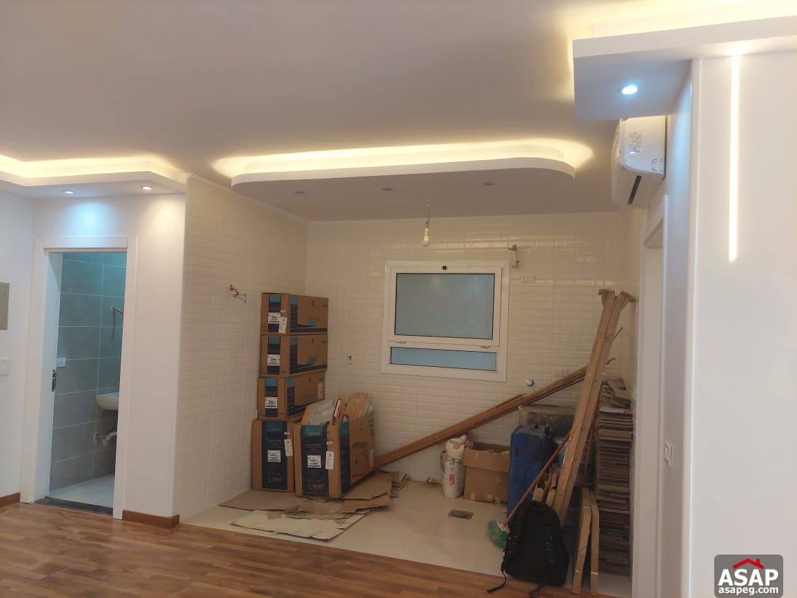 Studio for Sale in Hyde Park Compound Studio for Sale in Hyde Park Compound