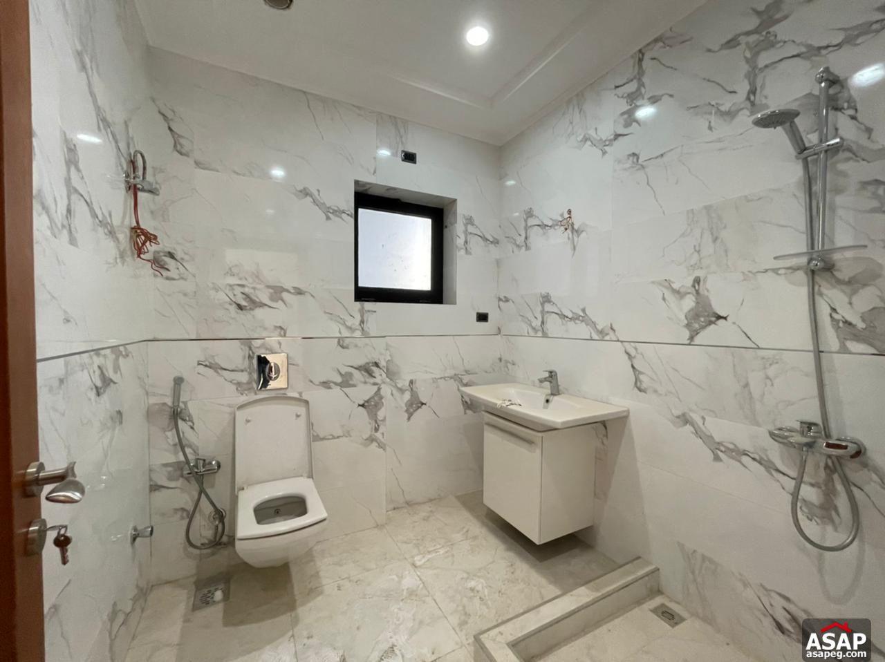 Apartment for Rent in The WaterWay Compound Apartment for Rent in The WaterWay Compound